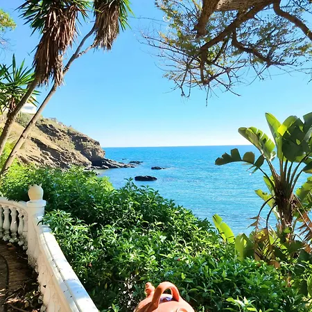 度假居 Stunning With Outdoor Swimmingpool, 4 Bedrooms And Wifi *