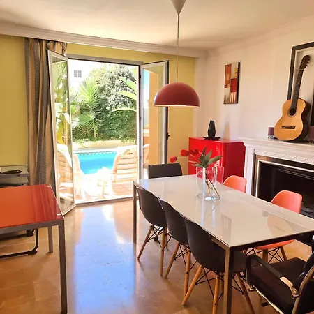 Stunning With Outdoor Swimmingpool, 4 Bedrooms And Wifi Benalmadena